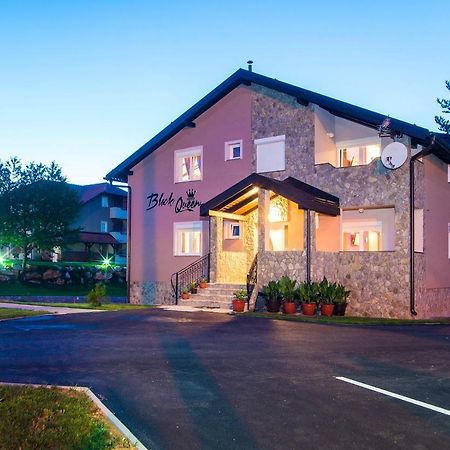 Black Queen Guesthouse Grabovac  Exteriör bild